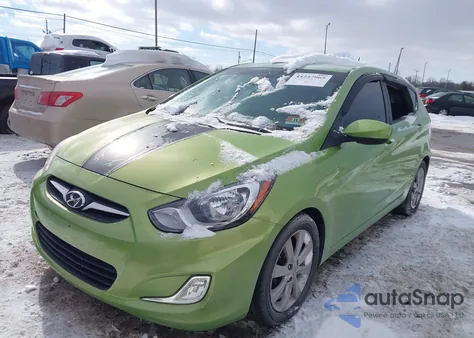 2012 Hyundai Accent Se z USA, uszkodzony, nr VIN KMHCU5AE3CU033205